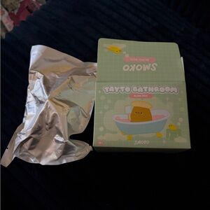 Smoko Tayto Bathroom Blind Box - Tayto Brushing Teeth